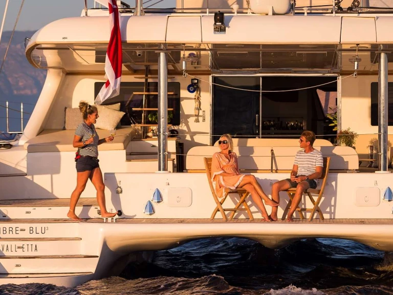 Location bateau Sardinia Island pas cher OMBRE BLU3