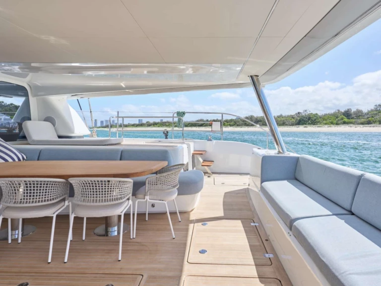 Yacht à louer à Athènes au meilleur prix