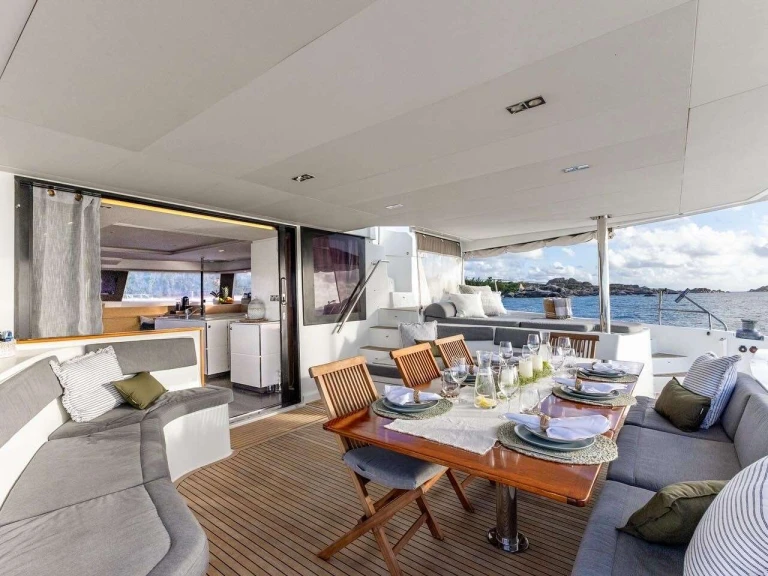 Location à Îles Vierges britanniques (BVI) - Fountaine Pajot TRUE STORY sur SamBoat