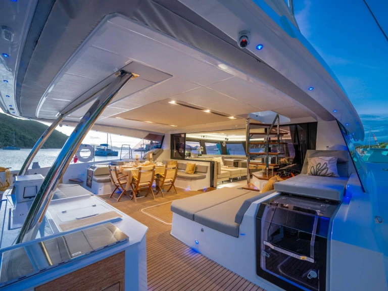 Location bateau Fountaine Pajot LIQUID SKY à Road Town sur Samboat