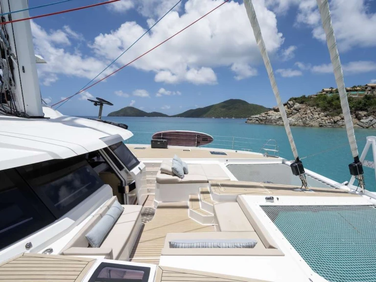 Location à Îles Vierges britanniques (BVI) - Fountaine Pajot JEWEL (67) sur SamBoat