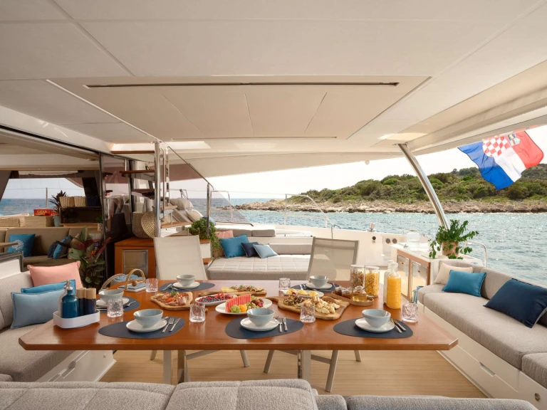 Louer Yacht avec ou sans skipper Fountaine Pajot à Croatie