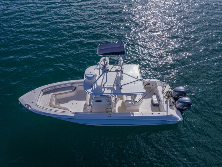 Louer Bateau à moteur avec ou sans skipper Custom Made à Bahía Culebra