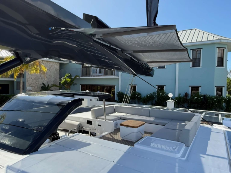 Location bateau Xquisite Yachts Flying Whale à Bahamas sur Samboat