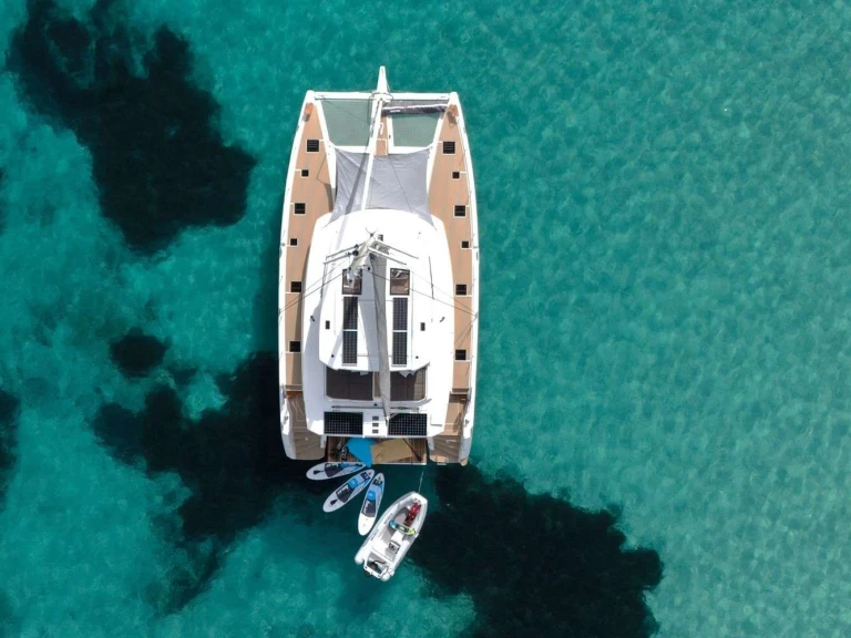Location Yacht à Îles Baléares - Fountaine Pajot ARMEN