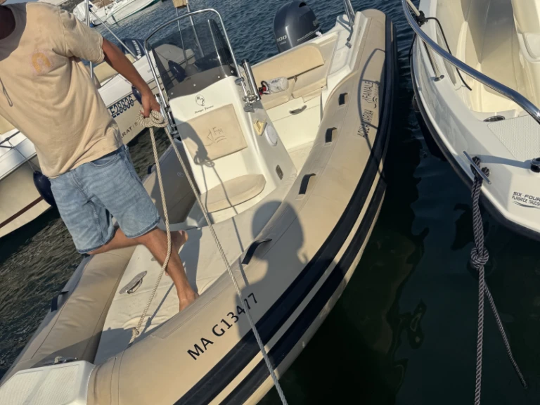 Location bateau FANALE fanale marine  à Bandol sur Samboat