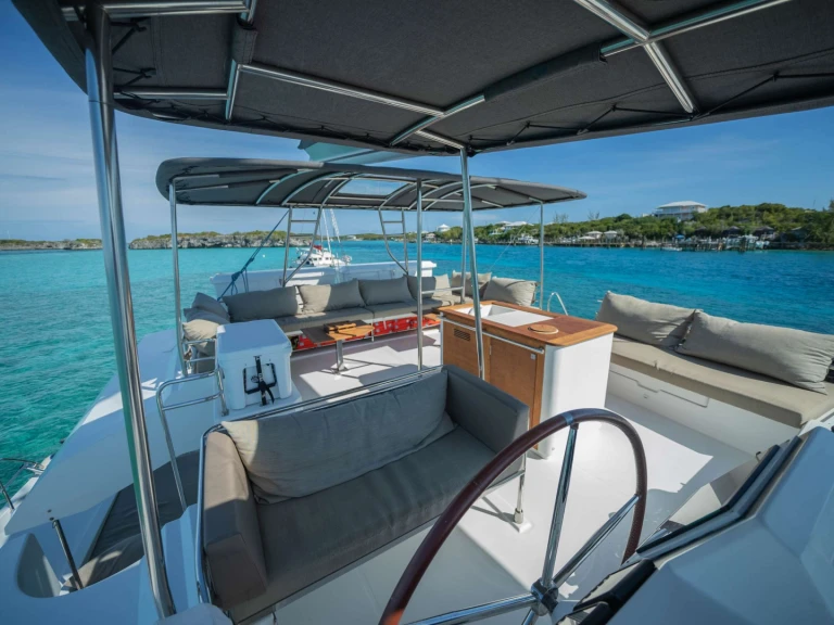 Location bateau Fountaine Pajot WIND CHASER I à Bahamas sur Samboat