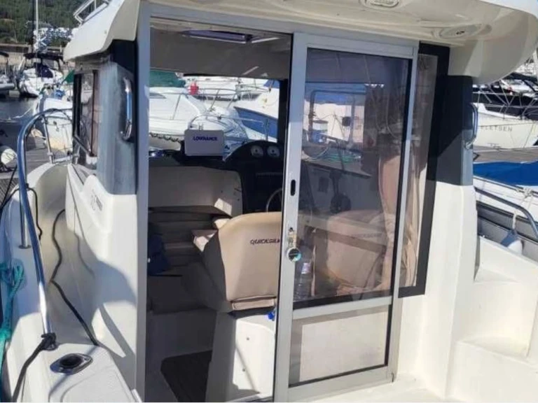 Location Bateau à moteur à Sesimbra - Quicksilver Activ 605 Pilothouse