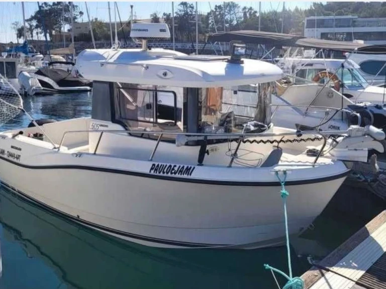 Location Bateau à moteur Quicksilver avec permis