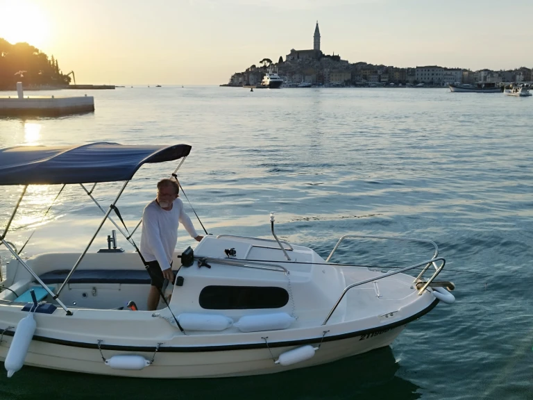 SPORT MARE MSport500 a louer à Rovinj