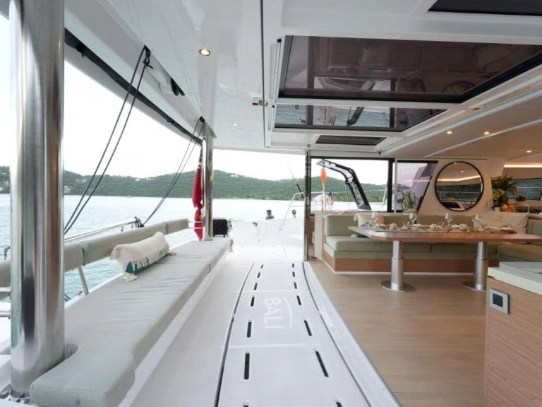 Location Yacht Bali avec permis