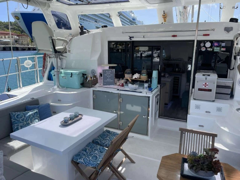 Location bateau Royal Cape RUMAWAY à Îles Vierges britanniques (BVI) sur Samboat