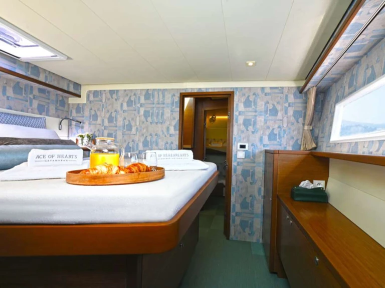 Location bateau Álimos pas cher ACE OF HEARTS