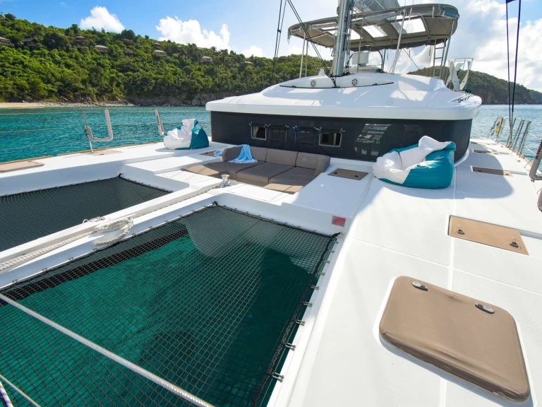 Louer Yacht avec ou sans skipper Lagoon à Îles Vierges britanniques (BVI)