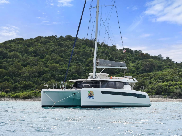 Location Yacht à Saint Thomas Island - Leopard SOGGY DOGGY