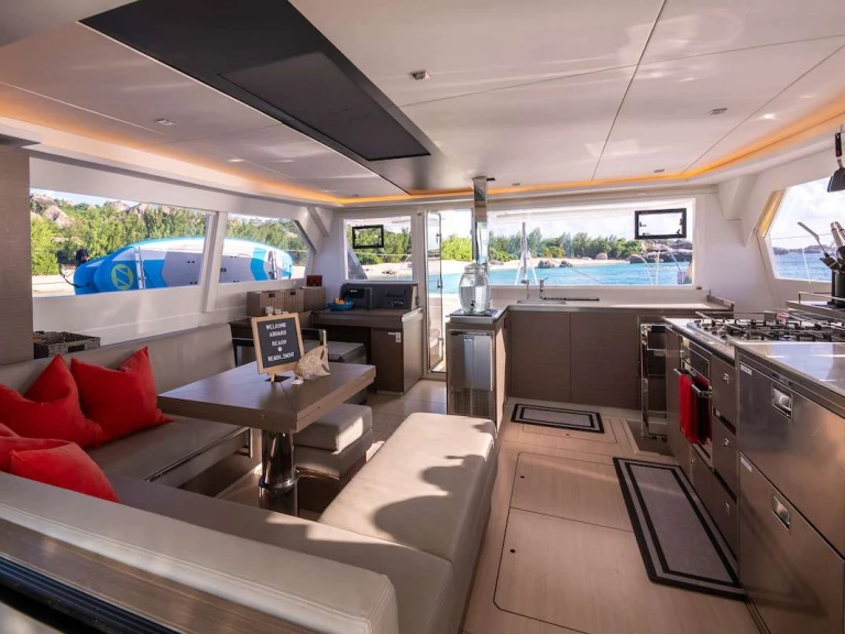Location Yacht Leopard avec permis