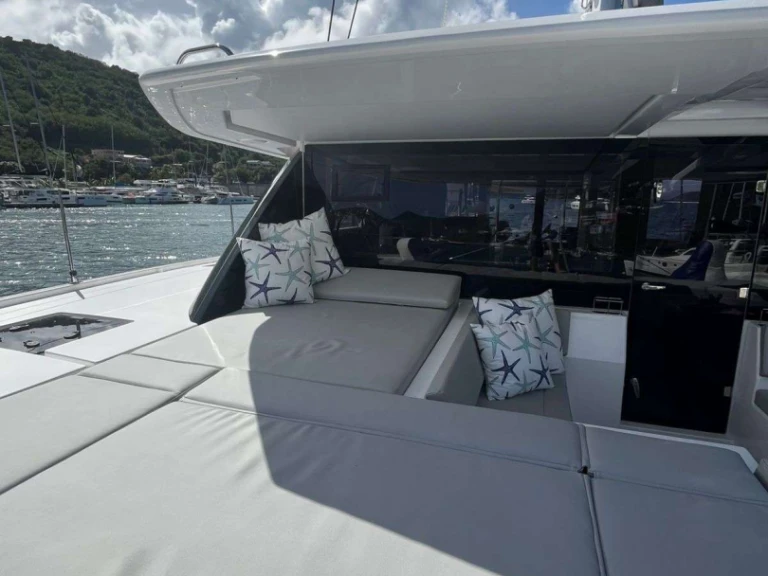 Location Yacht Leopard avec permis