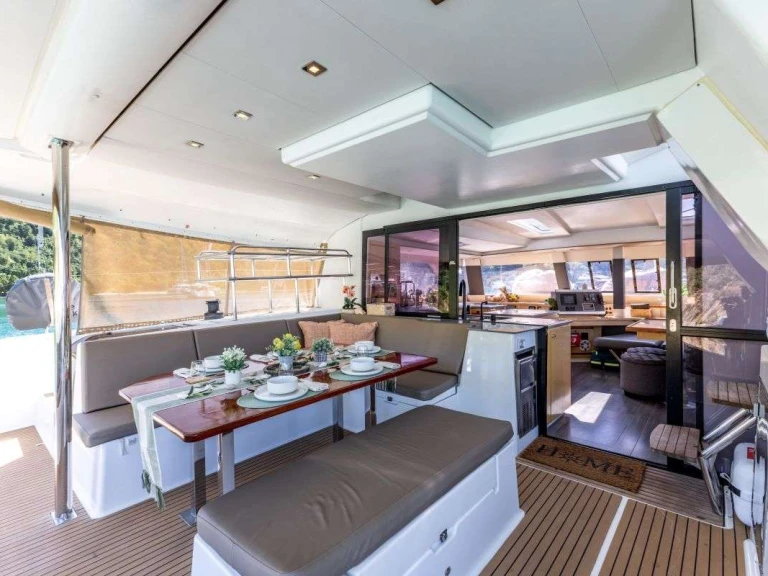 Louer Yacht avec ou sans skipper Fountaine Pajot à Caraïbes