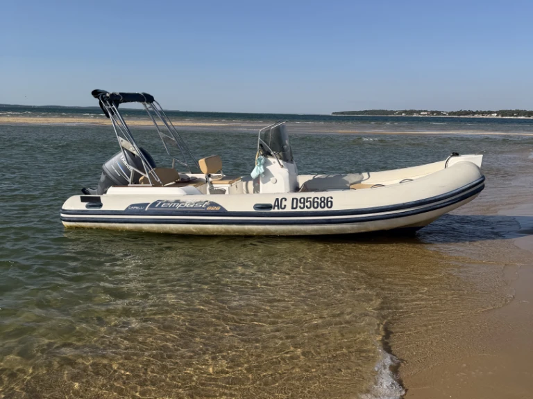 Louez un Capelli Tempest 626 à Lège-Cap-Ferret