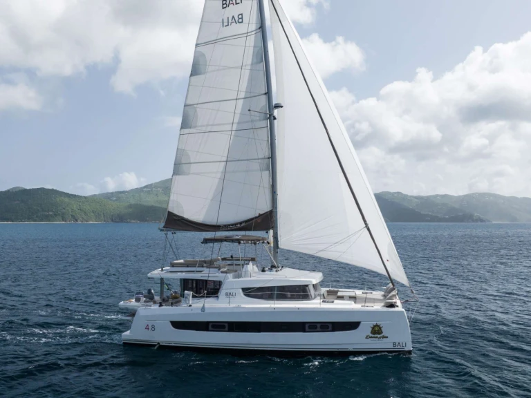 Location Yacht Bali avec permis