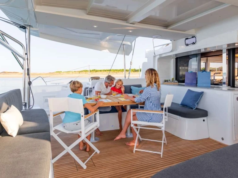Location Yacht Lagoon avec permis