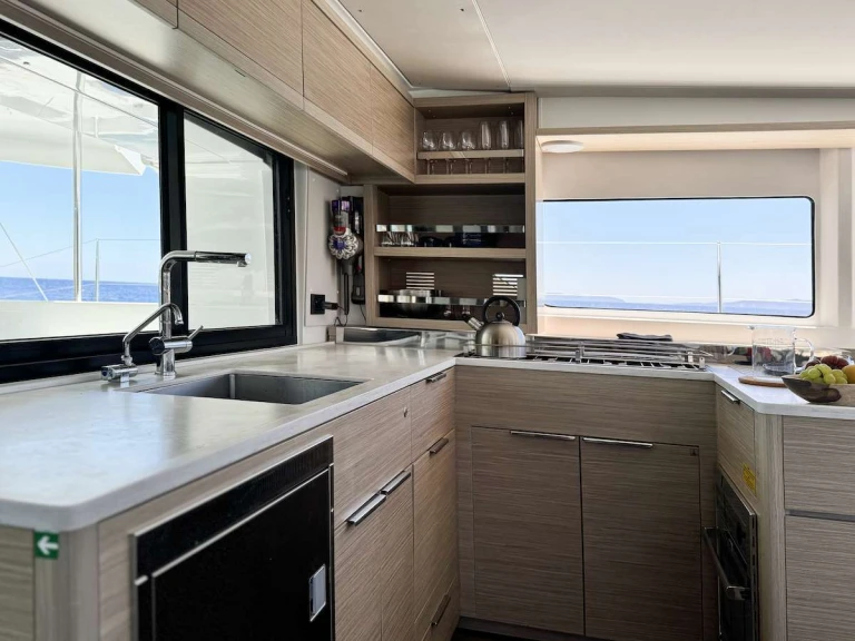 Yacht à louer à Provence-Alpes-Côte d'Azur au meilleur prix