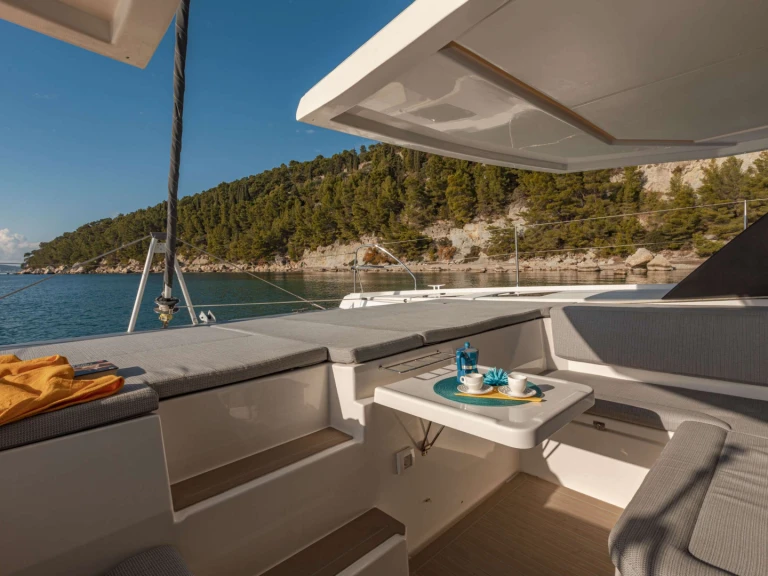 Louer Yacht avec ou sans skipper Leopard à Croatie