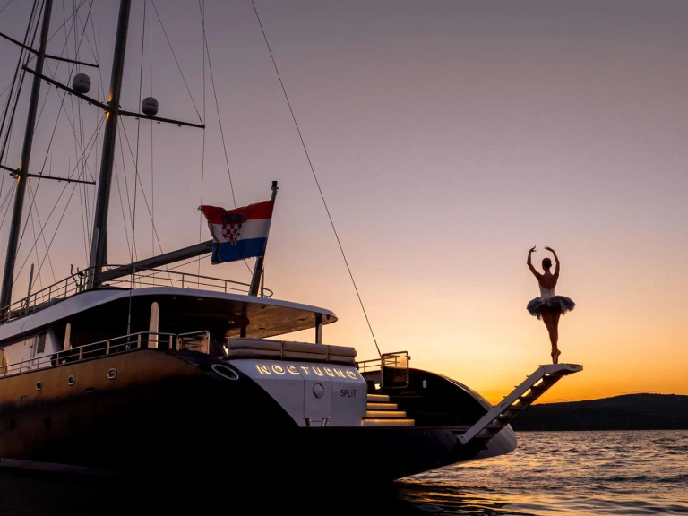 Location bateau Rayburn Custom Yachts Nocturno à Croatie sur Samboat