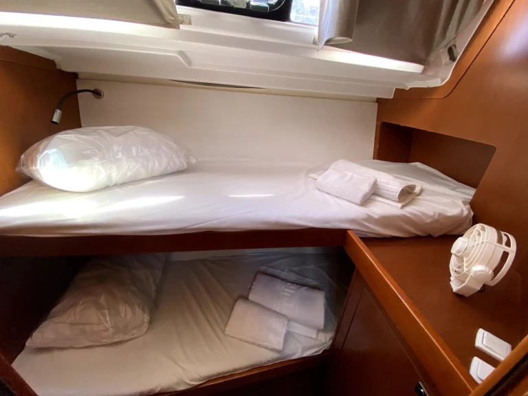 Location à Kos - Bénéteau Oceanis 48 sur SamBoat