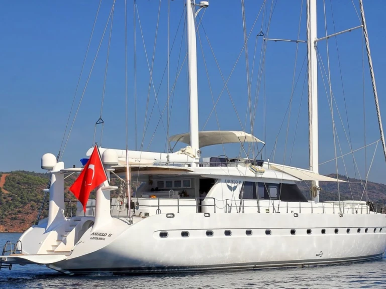 TUZLA SHIPYARD ANGELO II a louer à Göcek