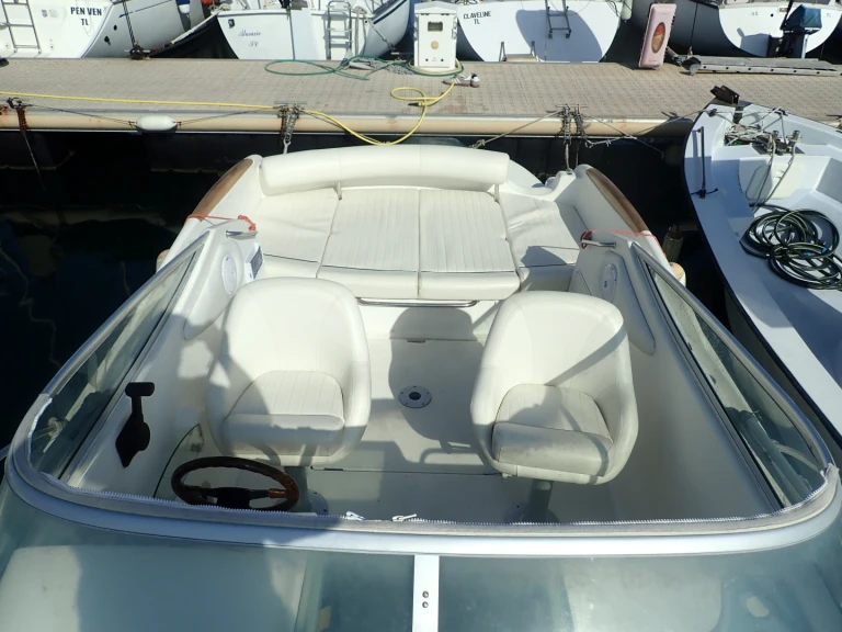 Location à Toulon - Jeanneau Leader 705 sur SamBoat