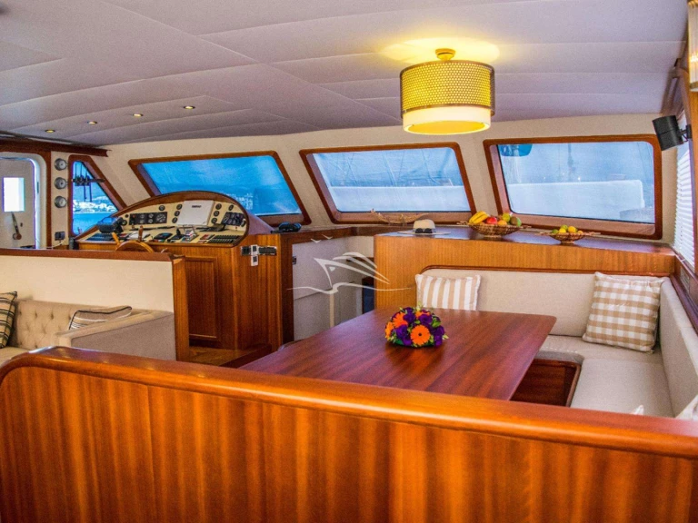 Mastori Yachts, Bodrum Papa Joe a louer à Le Pirée