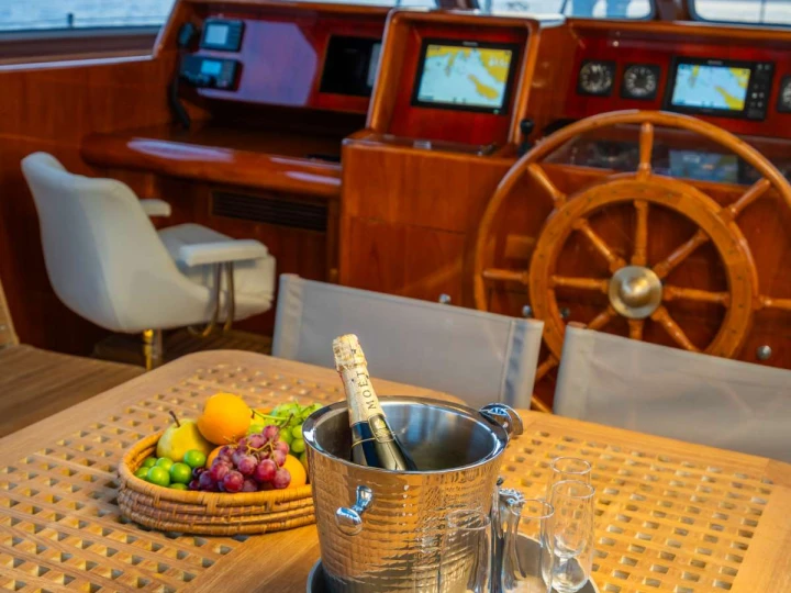 Location Yacht Jongert avec permis