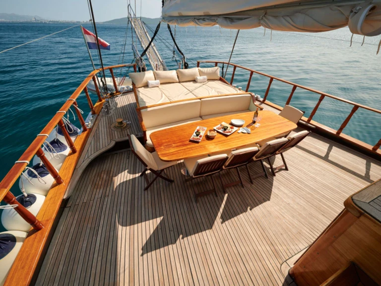 Location Yacht à Kaštel Gomilica - Custom QUEEN OF ADRIATIC