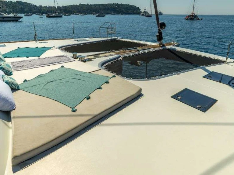 Louer Yacht avec ou sans skipper Sunreef à Provence-Alpes-Côte d'Azur