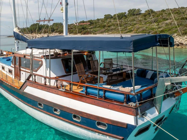 Location Yacht à Split - Custom Hera