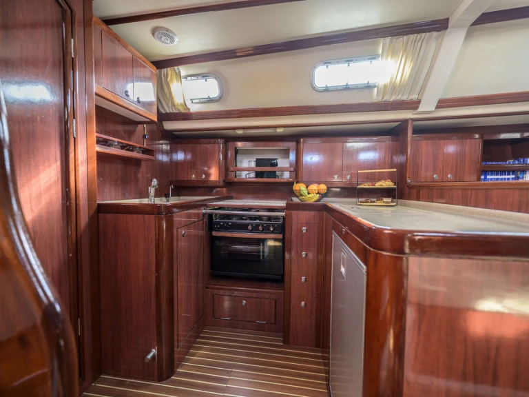 Location bateau Ocean Yachts MYTHOS à Athènes sur Samboat