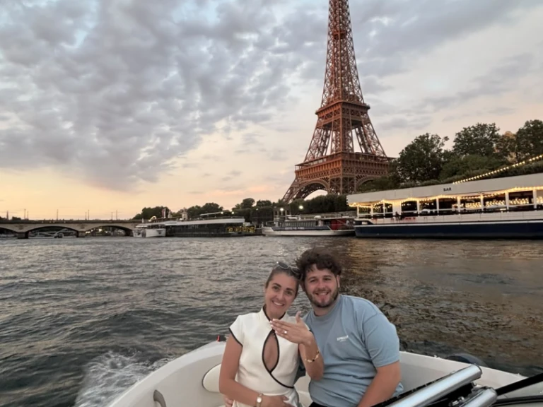 Louez un Monterey Mercruser à Paris