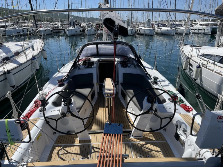 Location bateau Punat pas cher Dehler 38 SQ
