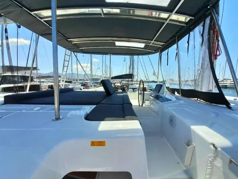 Location à Álimos - Lagoon Lagoon 46 sur SamBoat