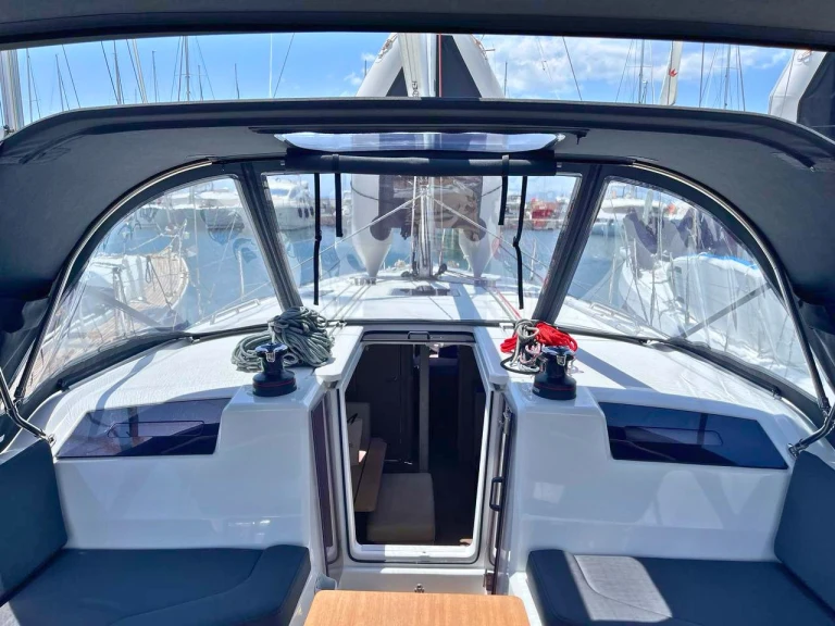 Location à Álimos - Bénéteau Oceanis 40.1 sur SamBoat