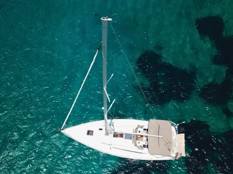 Location à Álimos - Jeanneau Sun Odyssey 419 sur SamBoat