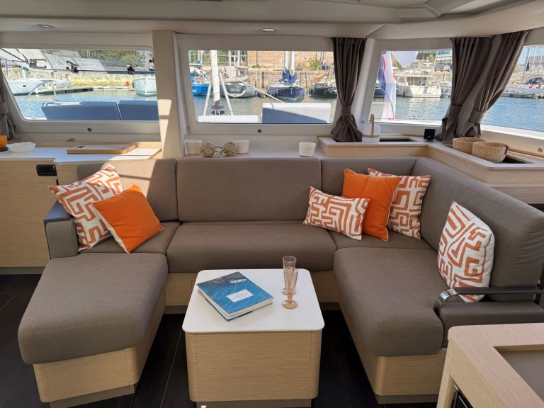 Louer Catamaran avec ou sans skipper Fountaine Pajot à Road Town