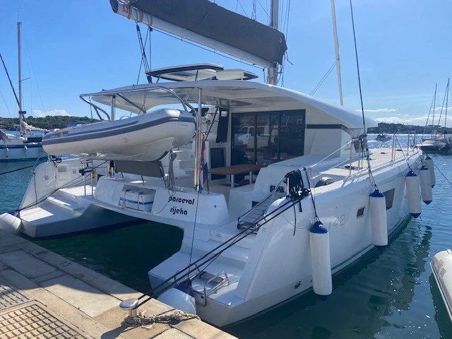 Louer Catamaran avec ou sans skipper Lagoon à Le Marin