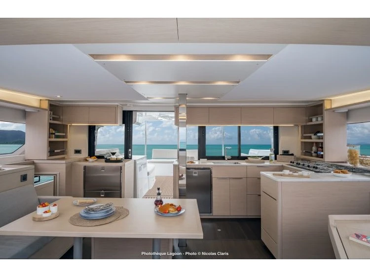 Location bateau Préveza pas cher Lagoon 46