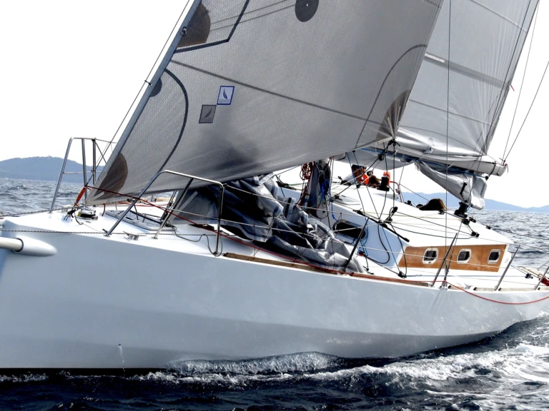 Location bateau Bepox Classic 38 à Marseille sur Samboat
