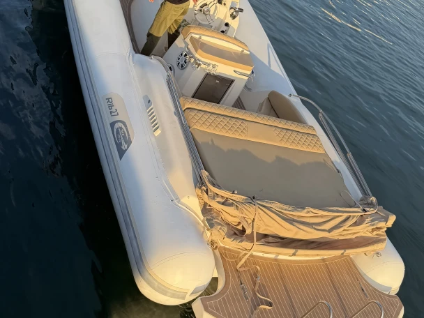 Location Semi-rigide Sea prop avec permis