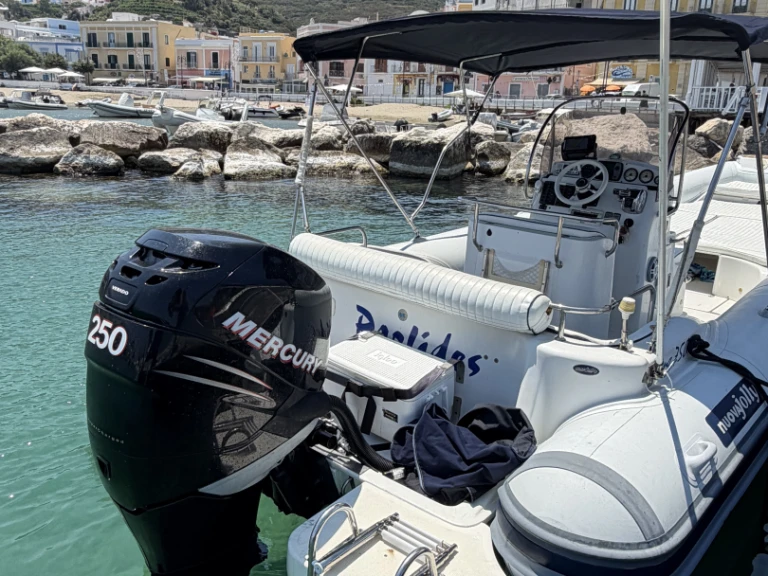 Nuova Jolly King 750 a louer à Terracina