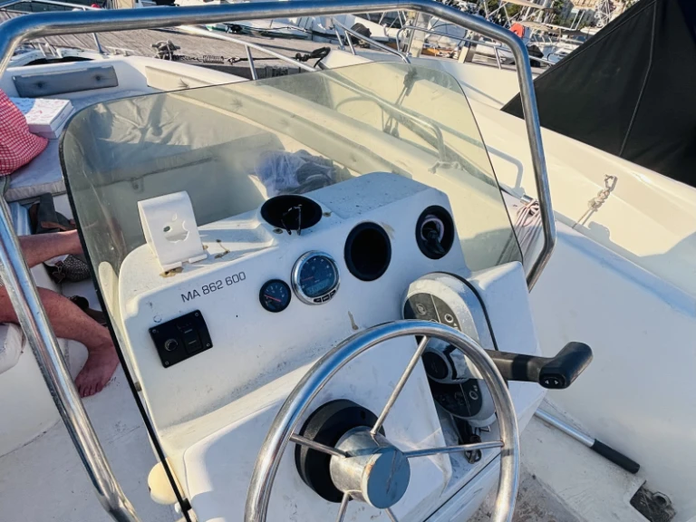 Location à Cannes - Sessa Marine Key Largo 16 sur SamBoat