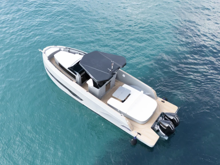 Location Bateau à moteur à Palma de Majorque - KUMBRA 34
